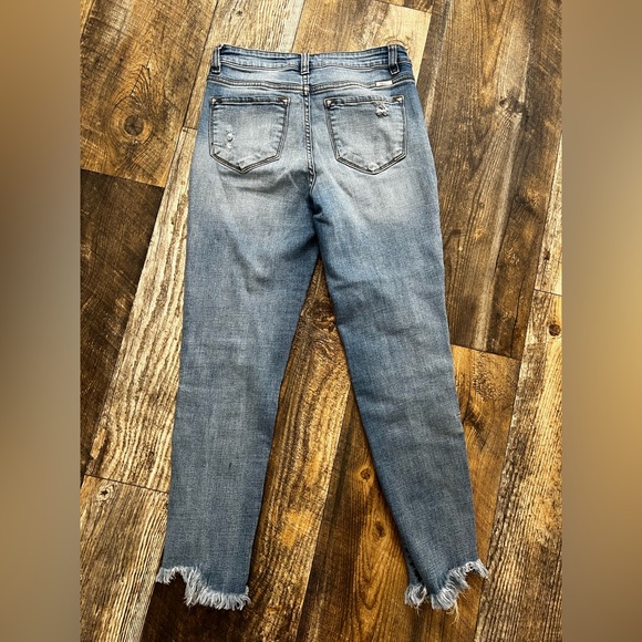KanCan Distress Skinny Jeans • Size 7/27 - Picture 7 of 8